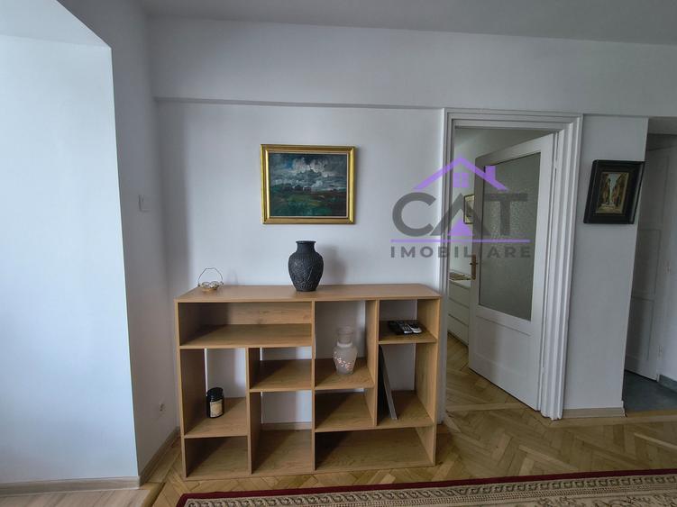 Apartament cu 2 camere semidecomandat, mobilat în 1 Decembrie 1918