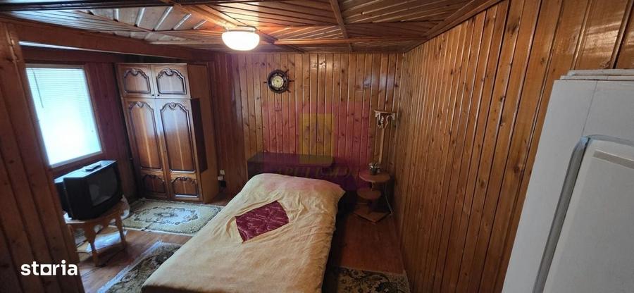 Casă cu 4 camere în Breaza de Sus