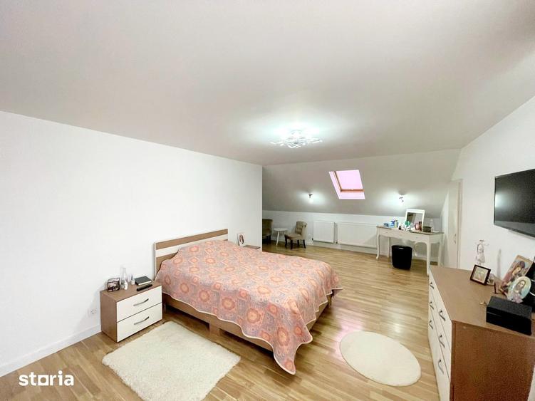Casă cu 4 camere cu Teren 400 Mp în Chiajna