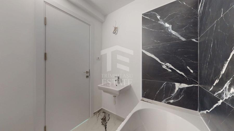 Casă individuală cu 5 camere cu Canalizare în Central