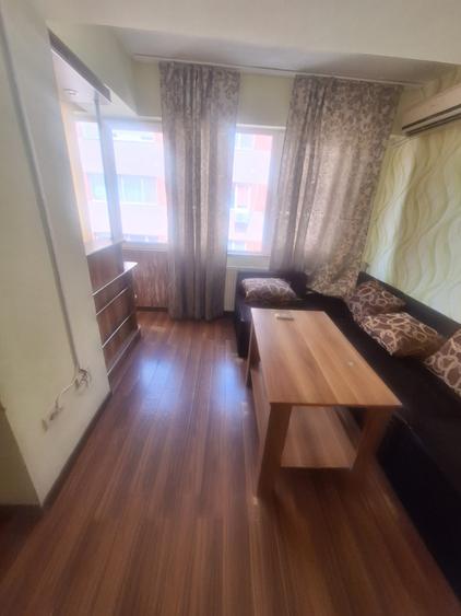 Garsonieră decomandată, mobilată în Tomis Nord