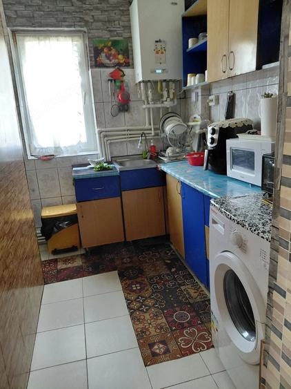 Casă cu 5 camere cu Teren 400 Mp în Central