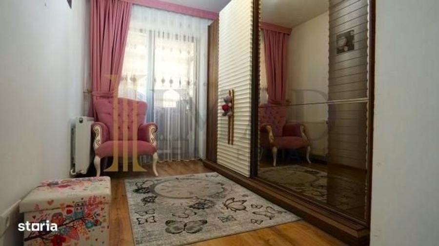 Apartament cu 3 camere în Valea