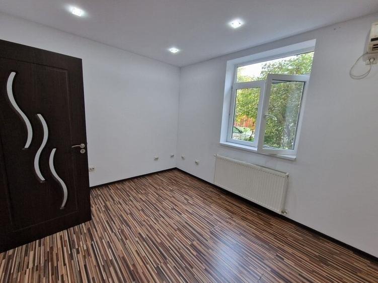 Apartament cu 2 camere decomandat, mobilat în Universitate
