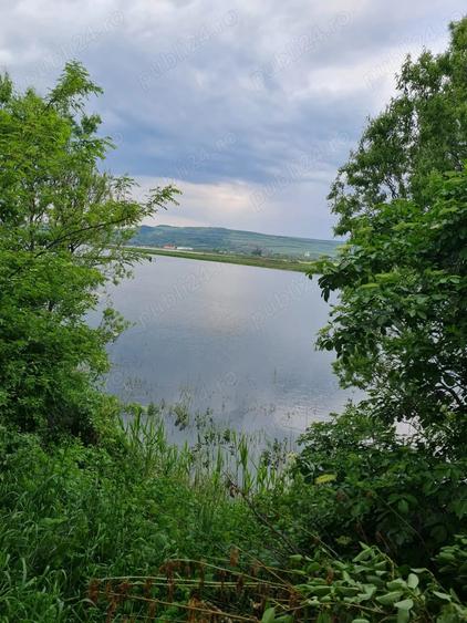 Teren de 1000 mp, în Cipău