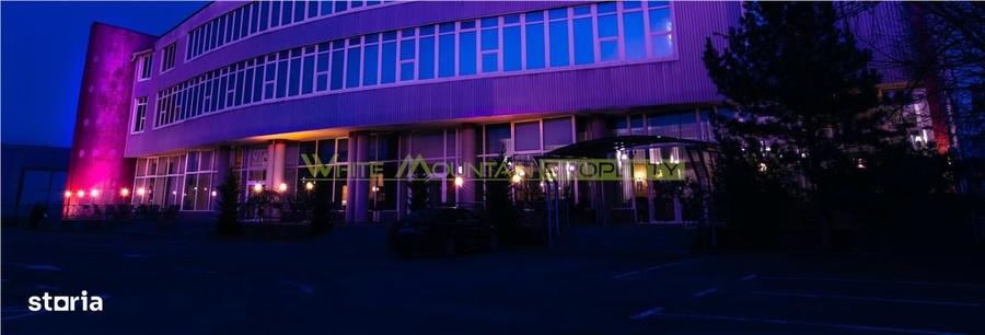 Spațiu comercial, de 4,484 mp, în Central