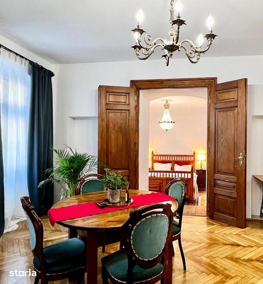 Apartament cu 4 camere în Centrul Istoric
