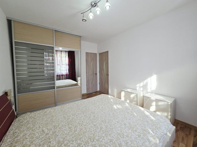 Apartament cu 2 camere semidecomandat în Micro 19