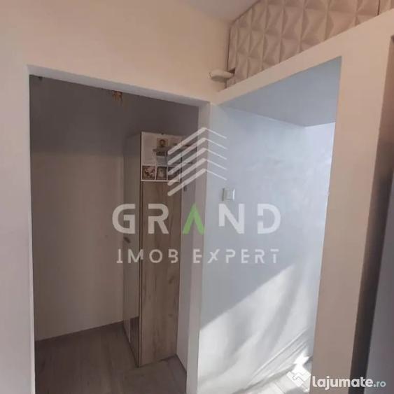 Apartament cu 2 camere decomandat în Est