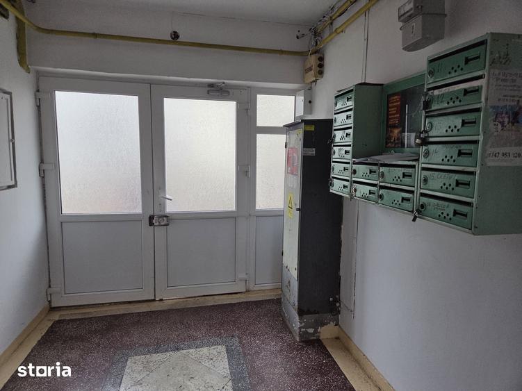 Apartament 2 camere etaj 2 zona Casa de Cultura Adjud - 2