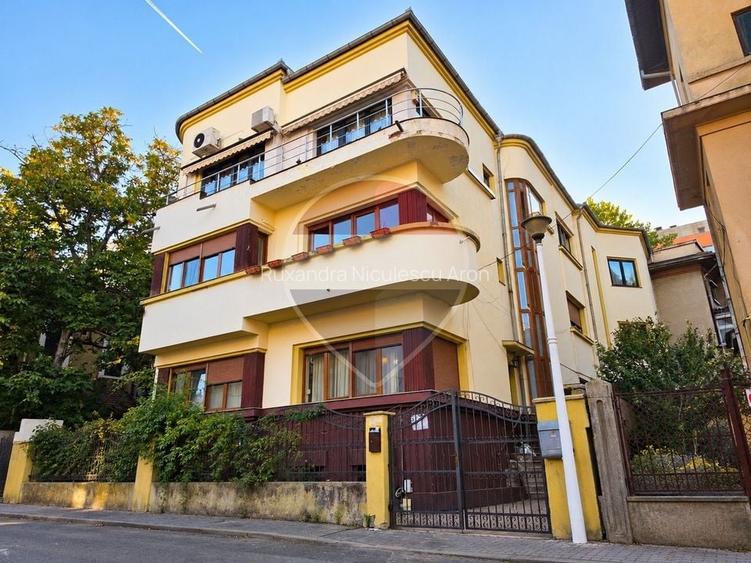 Etaj integral în vilă interbelică, 120 mp utili, Armenească–Eminescu