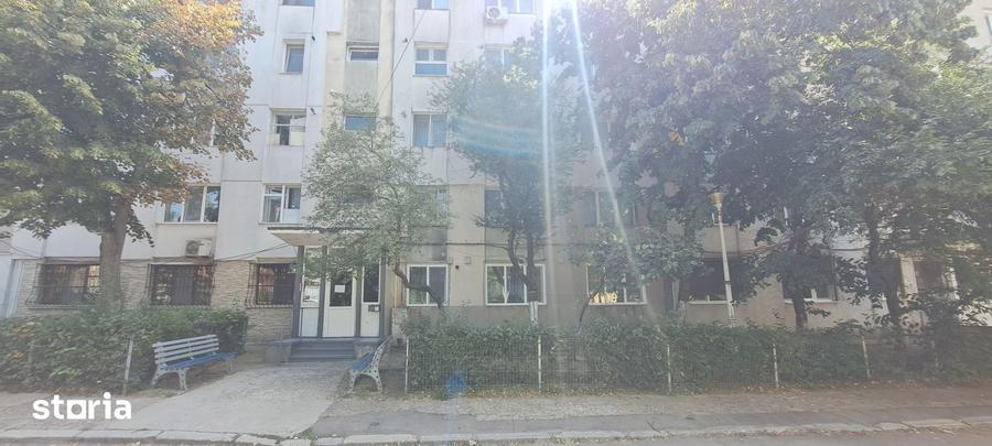 Apartament cu 2 camere semidecomandat în Țiglina 1