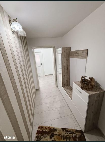 Apartament cu 3 camere decomandat în Militari