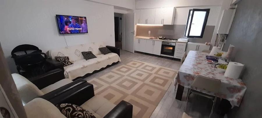 Apartament cu 2 camere semidecomandat în Central