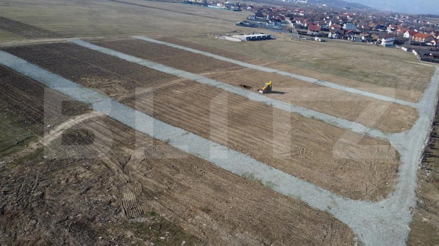 Teren Construcții extravilan de 19700 mp, în Sud-Est