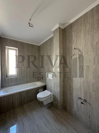 Apartament cu 2 camere semidecomandat în Giroc