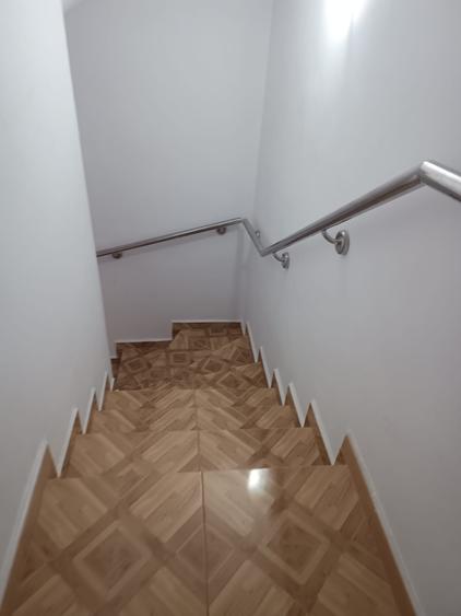 Casă cu 4 camere cu Teren 200 Mp în Mărgeanului