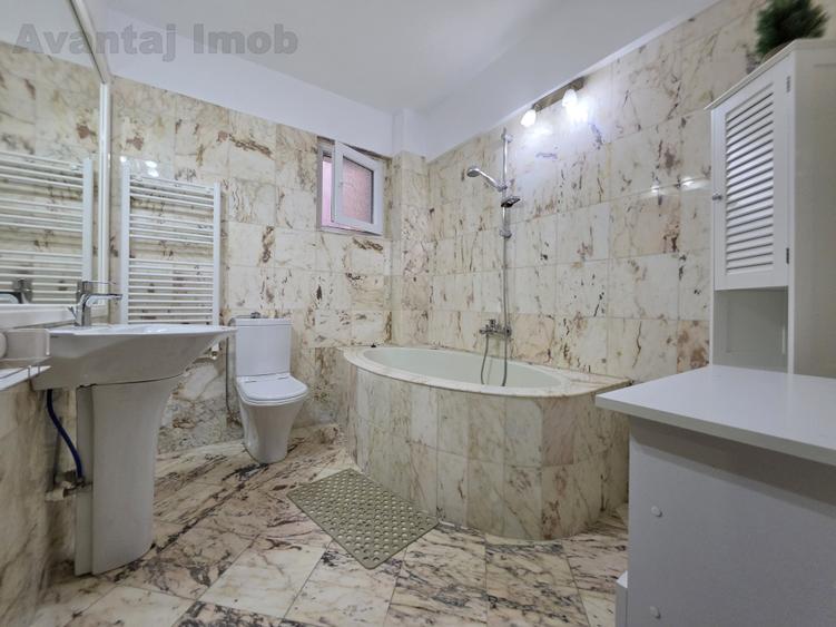 Apartament cu 2 camere decomandat în Domenii