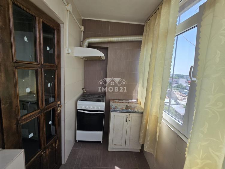 Apartament cu 2 camere decomandat, mobilat în 9 Mai