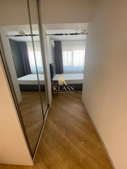 Apartament cu 3 camere semidecomandat, mobilat în Nord