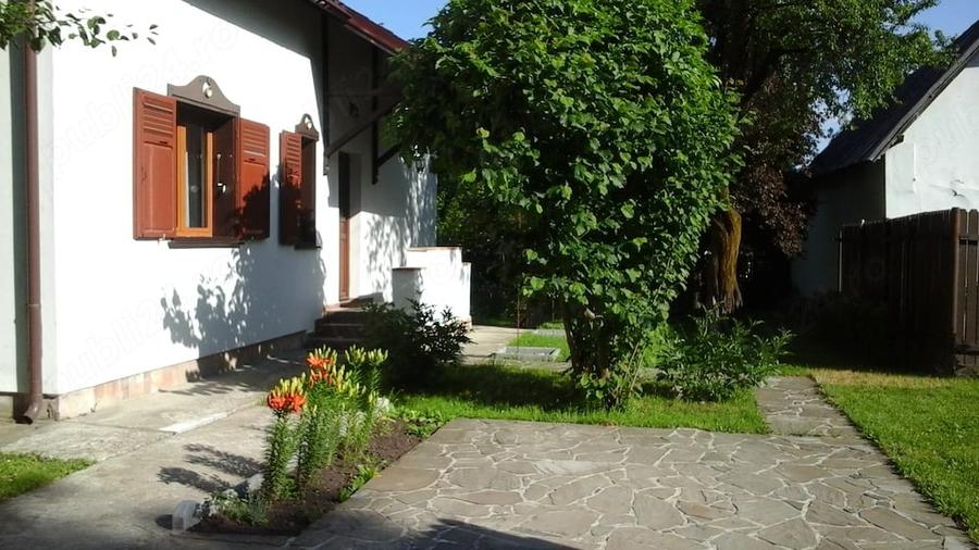 Casă cu Teren 1200 Mp în Central