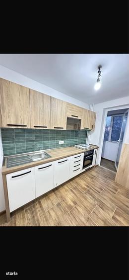 Apartament cu 3 camere decomandat în Prelungirea Ghencea