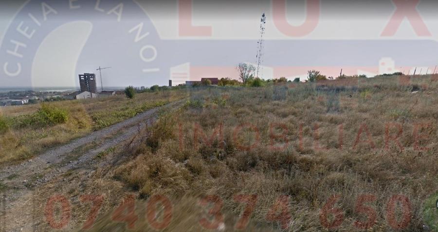 Teren de 950 mp, în E3