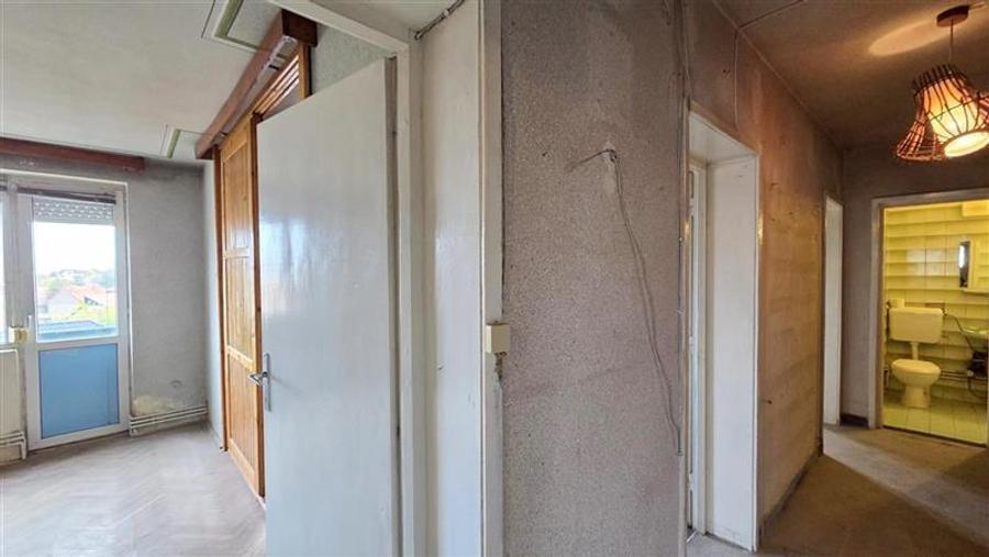Apartament cu 3 camere decomandat în Elisabetin