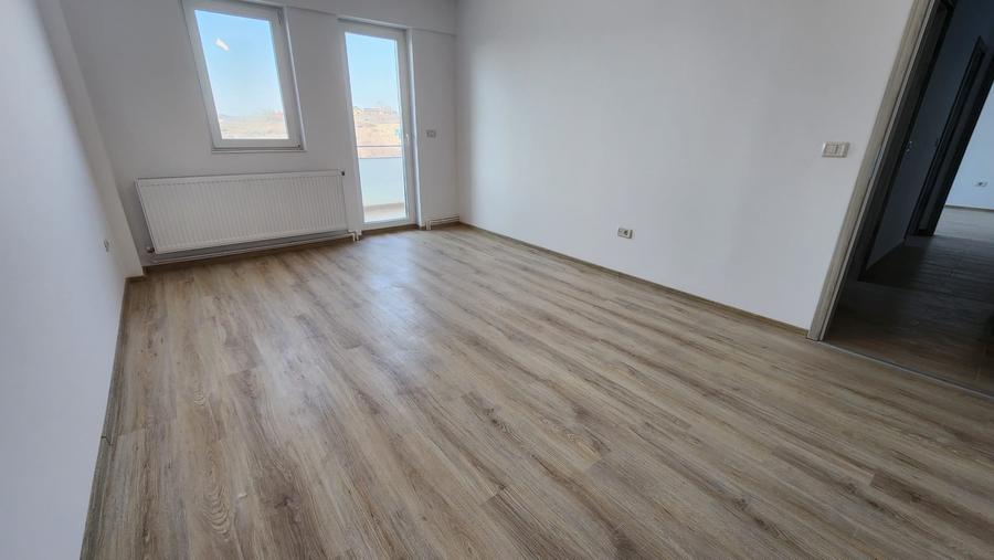 Apartament cu 2 camere decomandat în Bucium