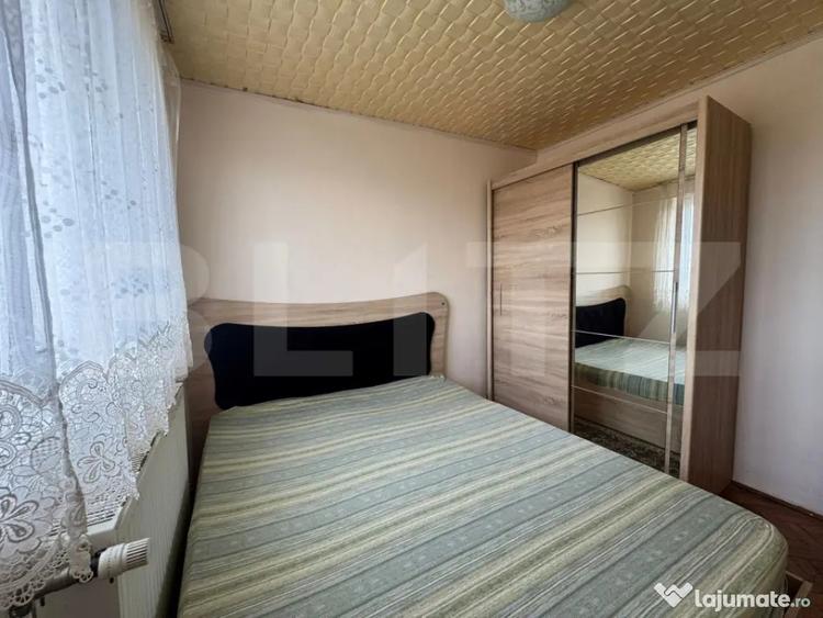 Apartament cu 3 camere semidecomandat în Central