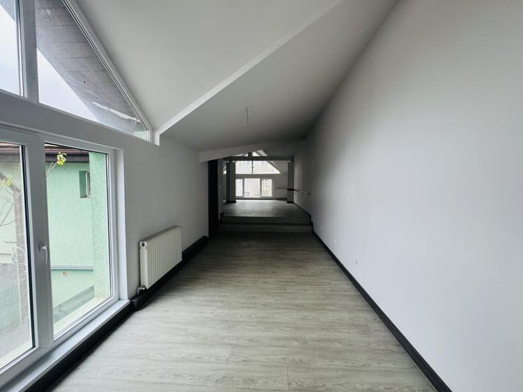 Spațiu comercial, de 143 mp, în Lipovei