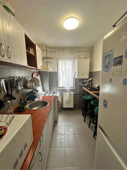 Apartament 3 camere, Rovine 2 4 semidecomandat - 5