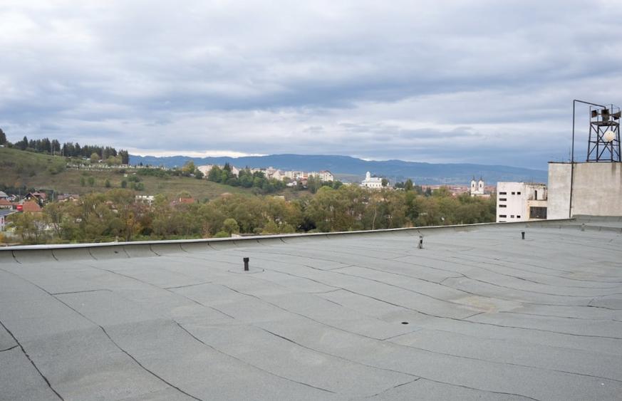 Spațiu industrial, de 5,178 mp, în Toplița