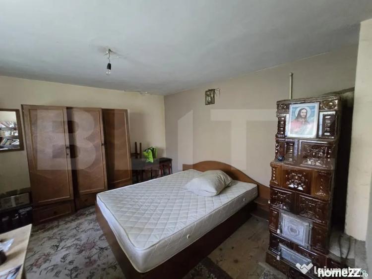 Casă cu 3 camere cu Teren 1500 Mp în Central