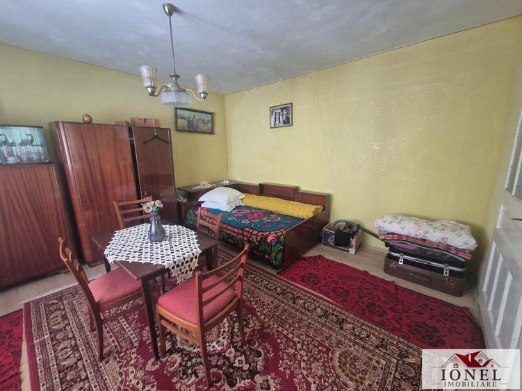 Casă individuală cu 3 camere cu Teren 2651 Mp în Almașu Mare