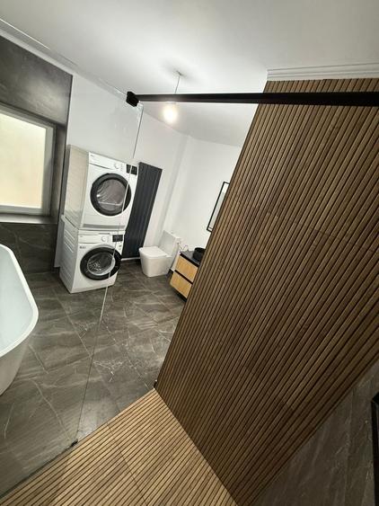 Apartament cu 3 camere decomandat în Ștefănești