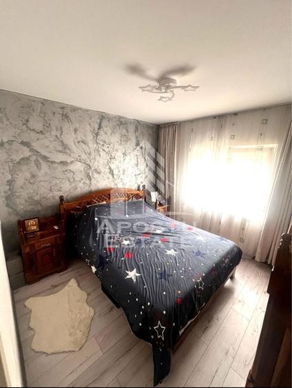 Apartament cu 3 camere semidecomandat, mobilat în Soarelui