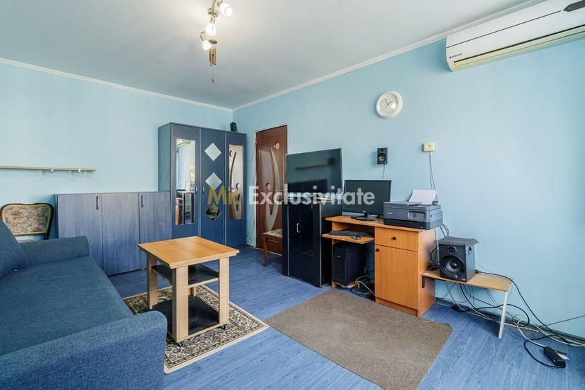 Apartament cu 3 camere decomandat în Drumul Taberei