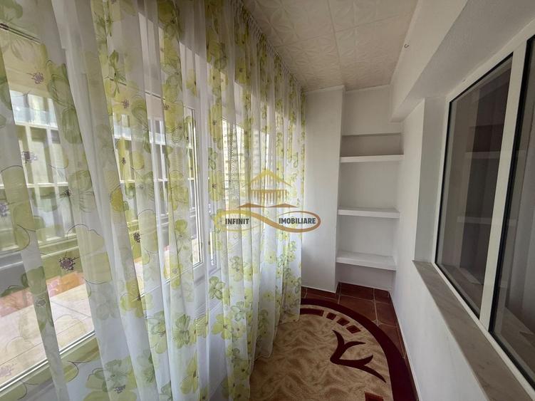 Apartament cu 3 camere decomandat, mobilat în Central