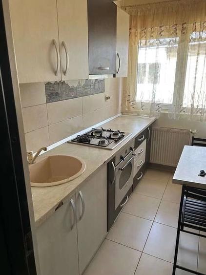 Apartament cu 2 camere decomandat în Cug