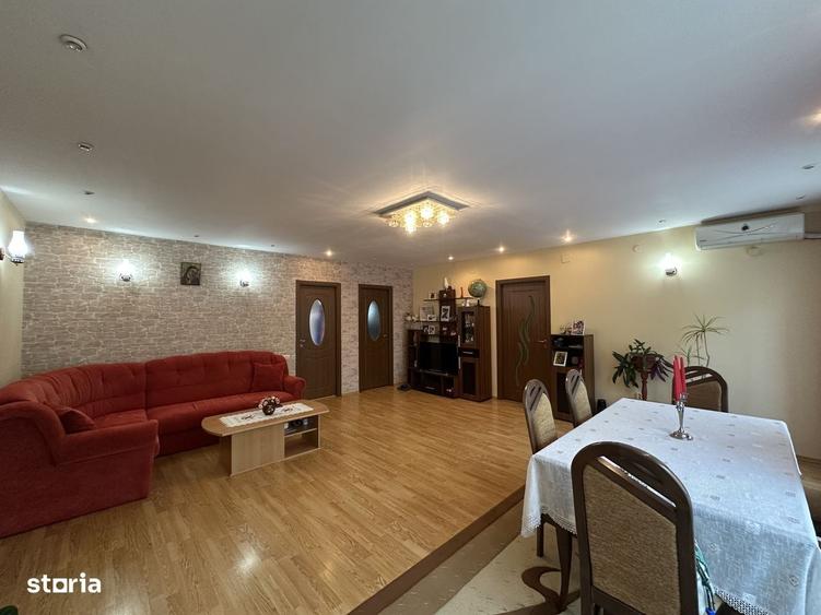 Casă cu 4 camere în Fulga