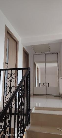 Casă individuală cu 5 camere cu Teren 688 Mp în Săcălaz