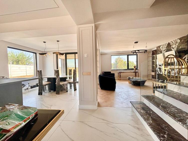 Casă individuală cu 4 camere cu Teren 500 Mp în Pipera