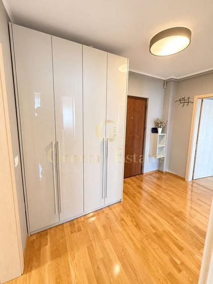 Apartament cu 2 camere în Tractorul