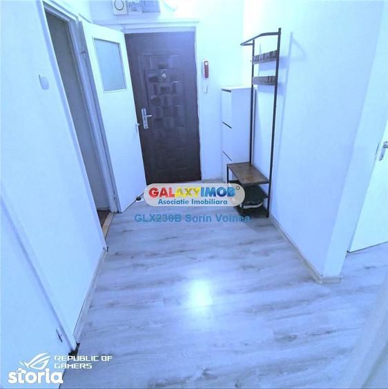 Apartament cu 3 camere decomandat, mobilat în Titan