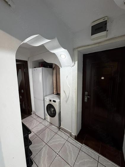 Apartament cu 2 camere decomandat în 9 Mai