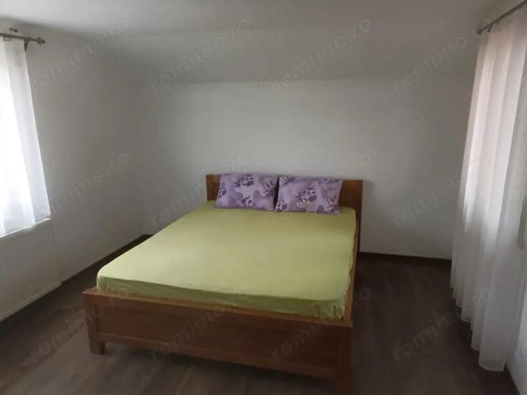 Casă cu 6 camere cu Teren 650 Mp în Central