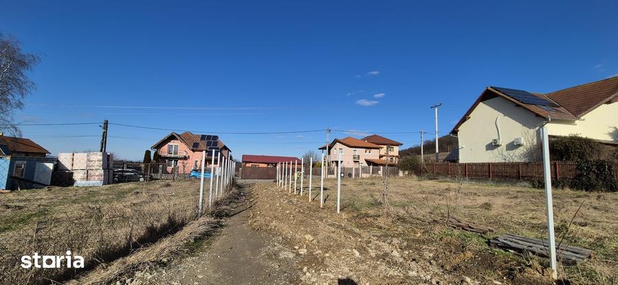 Casă cu 4 camere cu Teren 600 Mp în Sângeorgiu de Mureș