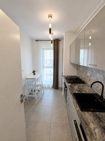Apartament cu 2 camere decomandat, mobilat în Băneasa