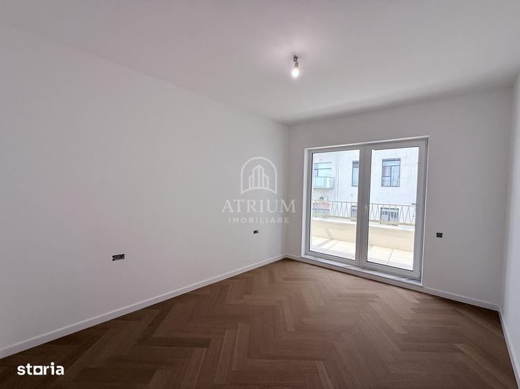 Apartament cu 4 camere în Central